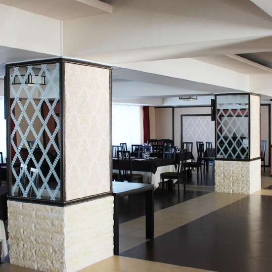 Фото ресторана/бара отеля Zumrat Караганда