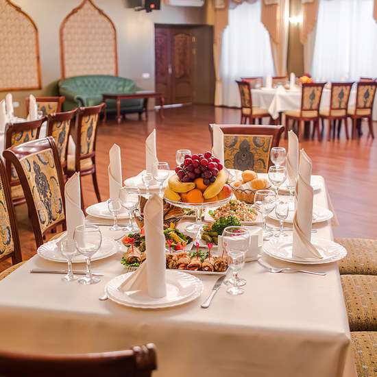 Фото ресторану / бару готелю Reikartz Dostar Караганда